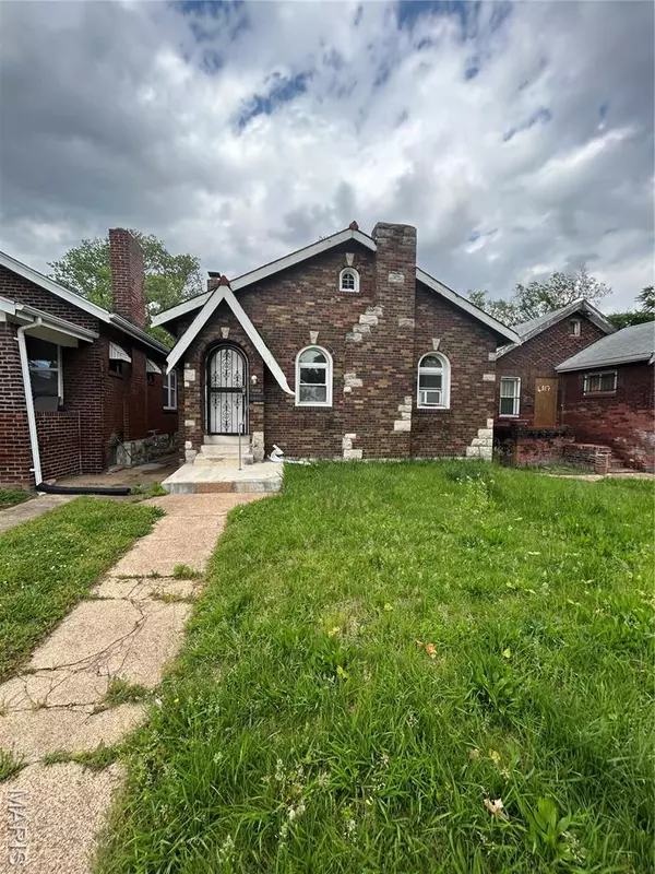4819 Bessie AVE, St Louis, MO 63115