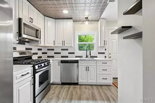 Florissant, MO 63031,26 Rissant DR