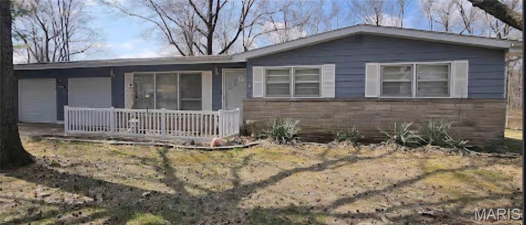 5 Edgewood RD, Mount Vernon, IL 62864