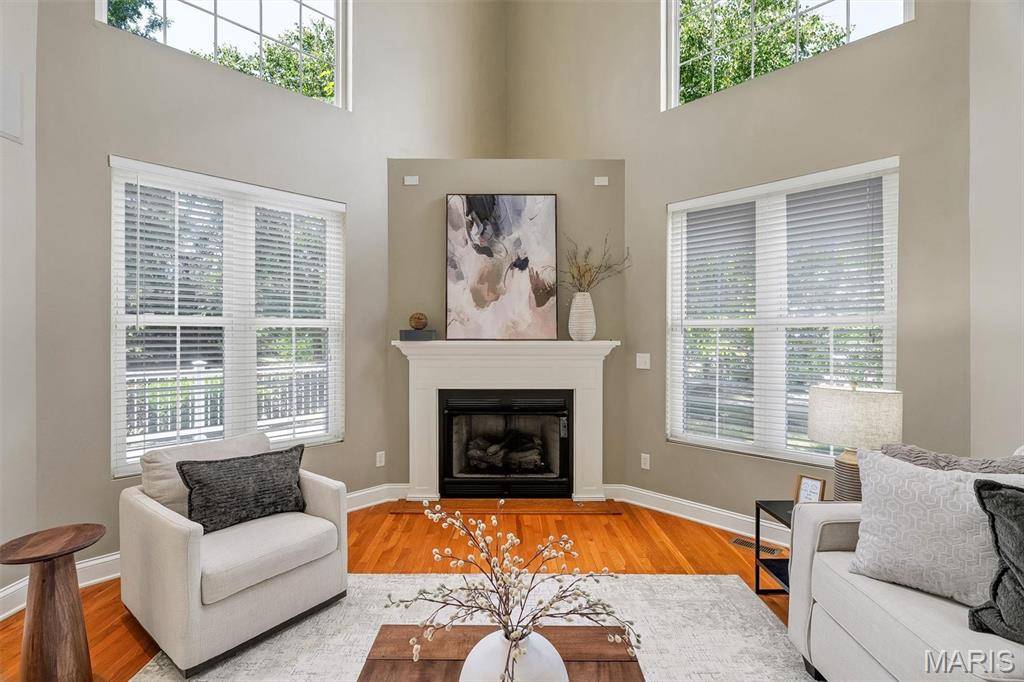 1011 Hawks Landing DR, Lake St Louis, MO 63367