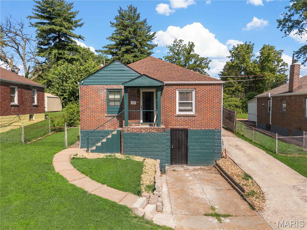 5211 Fletcher ST, Jennings, MO 63136