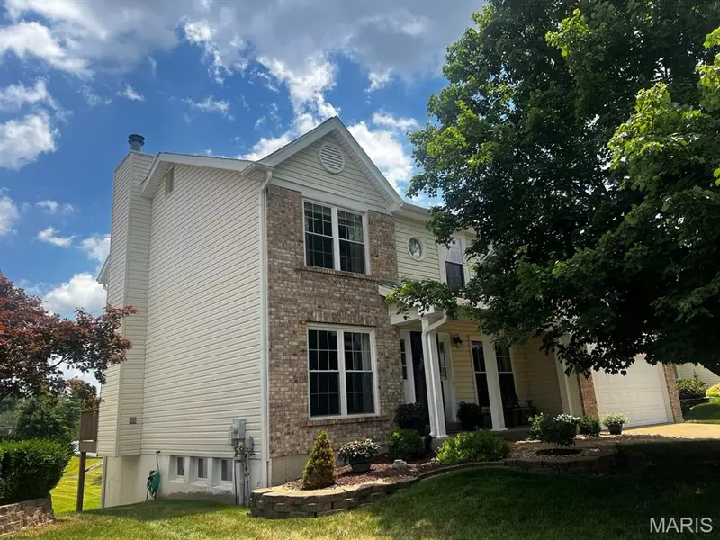849 Forder Crossing DR, St Louis, MO 63129