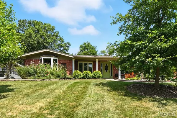 Ballwin, MO 63011,110 Old Oaks DR