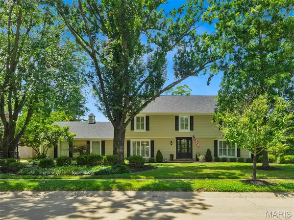 Chesterfield, MO 63017,1571 Yarmouth Point DR