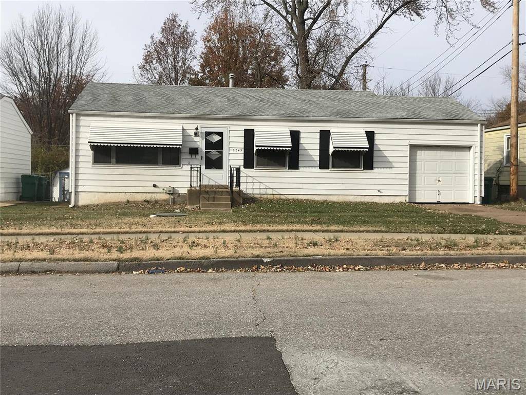 10249 Coburg Lands DR, St Louis, MO 63137