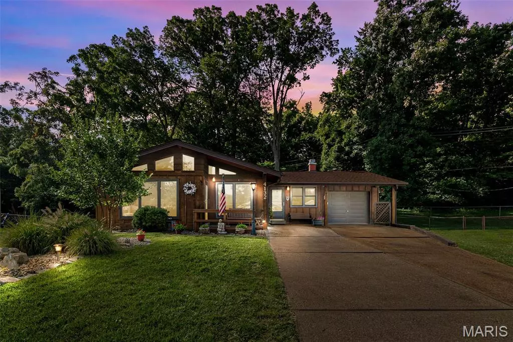 Mehlville, MO 63129,4132 Pasco DR