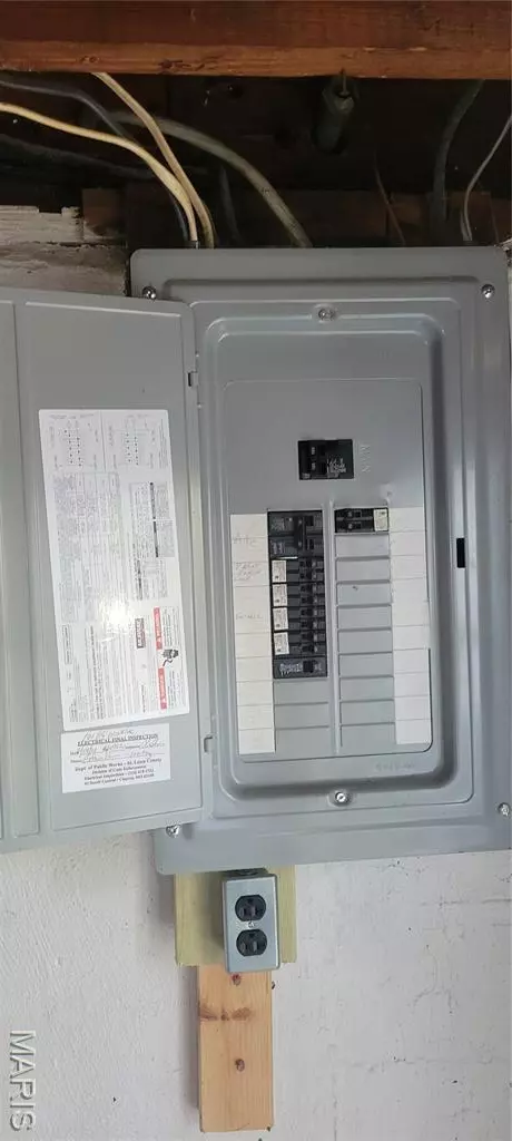 St Louis, MO 63136,10185 Winkler DR