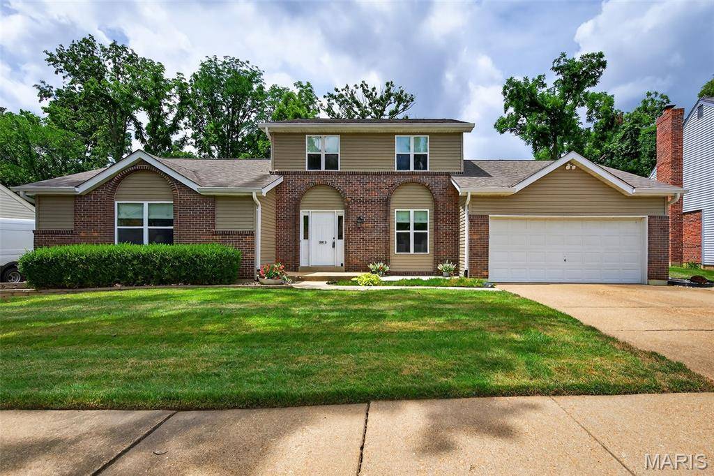 2011 Honey Ridge CT, Chesterfield, MO 63017