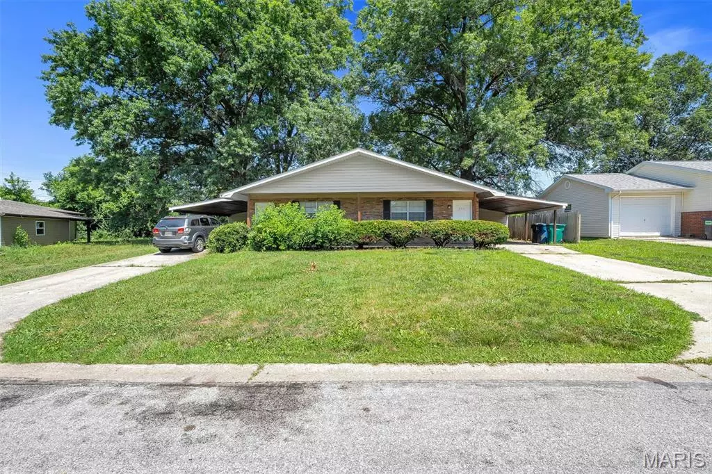 Belleville, IL 62226,202 Liberty DR