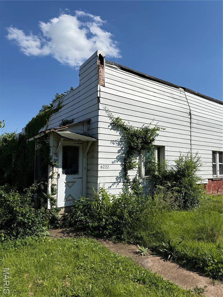 6222 Pennsylvania AVE, St Louis, MO 63111