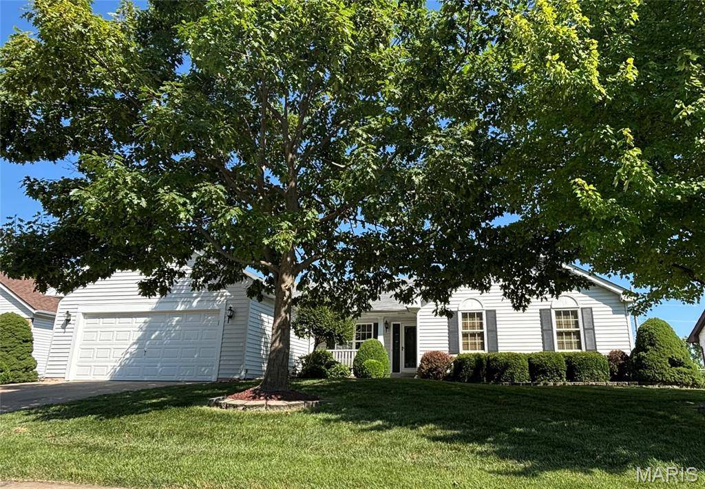 3420 Cottonwood DR, St Charles, MO 63301