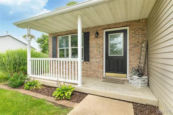 Brighton, IL 62012,405 Burlington