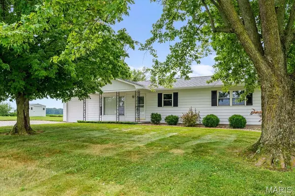 Red Bud, IL 62278,5662 Ohlwine RD