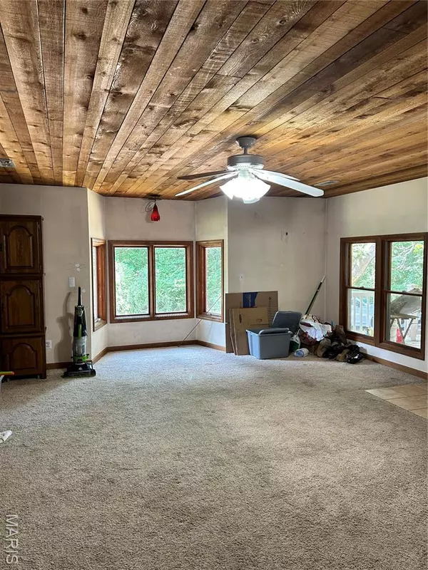 Farmington, MO 63640,4090 Long RD