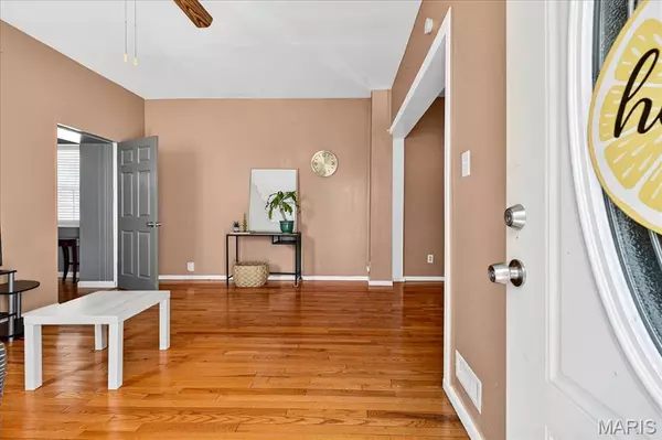 St Louis, MO 63116,4442 Morganford RD