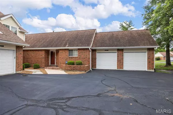 Florissant, MO 63031,2228 Riverwood Trails DR