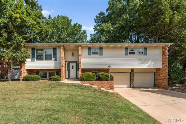 2421 Antiquity LN, Belleville, IL 62221