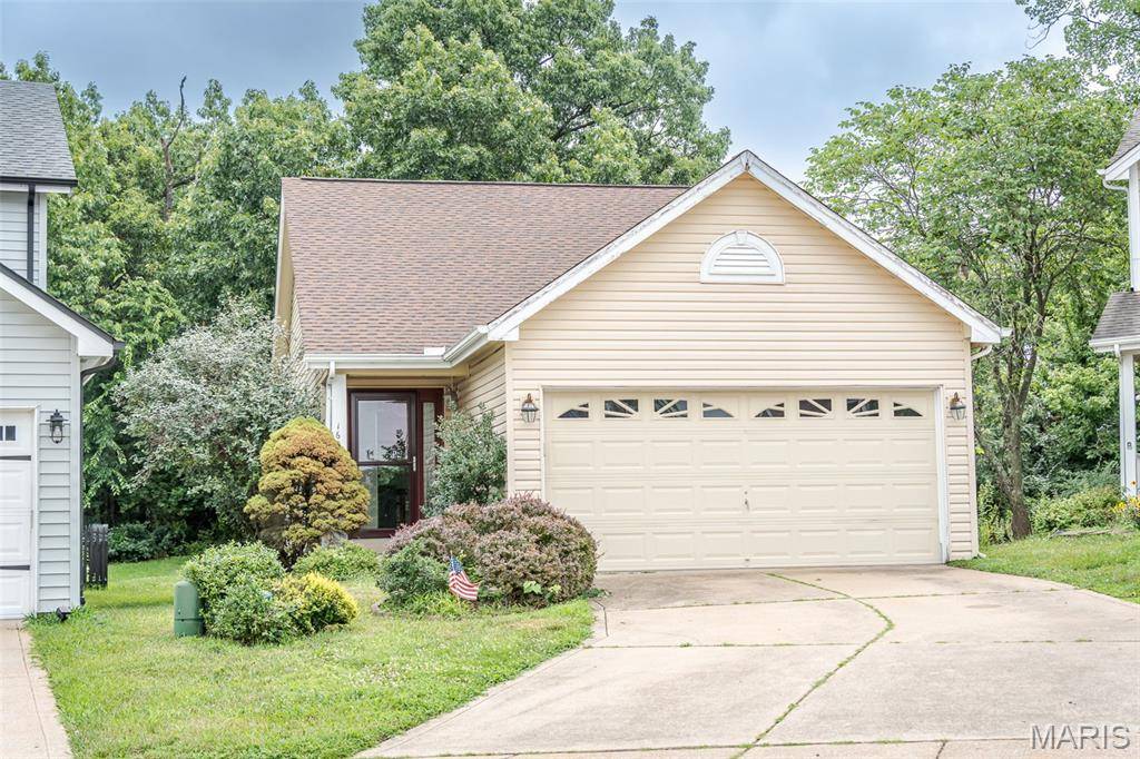 16016 Sandalwood Creek DR, Glencoe, MO 63038