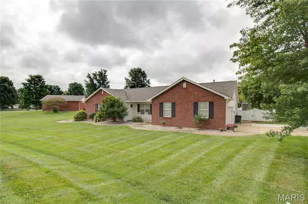 Jerseyville, IL 62052,27557 Kristie LN