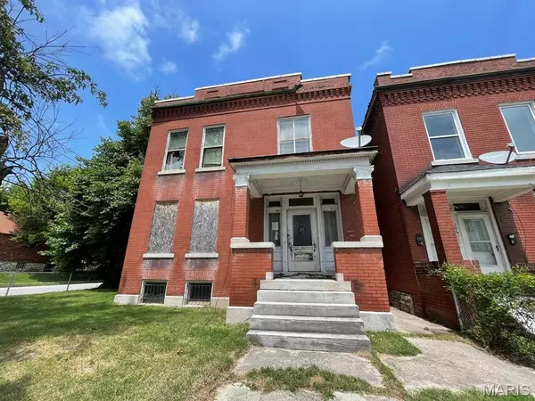 1063 Hornsby AVE, St Louis, MO 63147