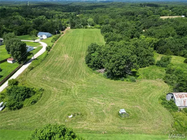 Crocker, MO 65452,000 BRIAR OAK