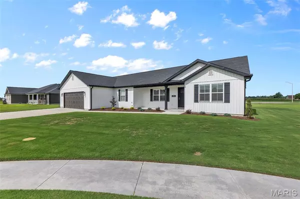 Sikeston, MO 63801,303 Seabiscuit DR
