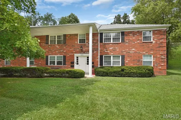 3206 Denmark DR #D, Bridgeton, MO 63044