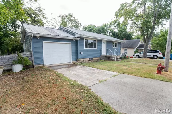 Lebanon, MO 65536,320 Cornelison ST