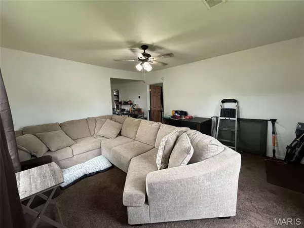 Montgomery City, MO 63361,206 S Allen ST