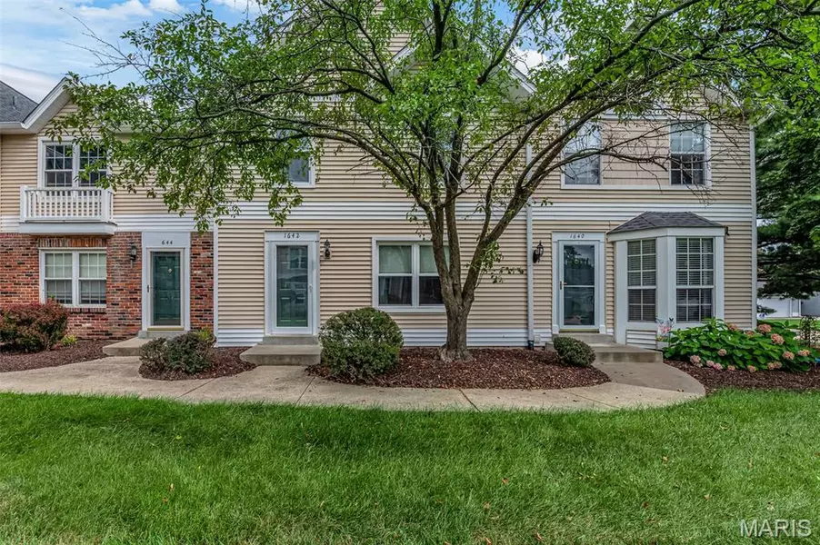 1642 Florine BLVD, St Charles, MO 63303