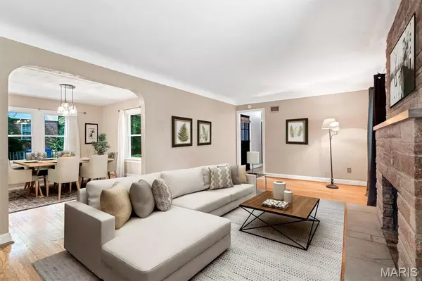 Ferguson, MO 63135,103 Thoroughman AVE