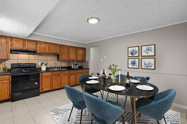 St Louis, MO 63137,333 Lanark RD