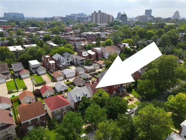 St Louis, MO 63108,4224 Westminster PL