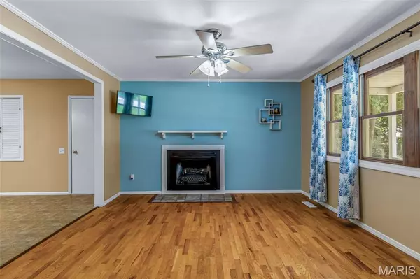 Festus, MO 63028,529 Cypress DR