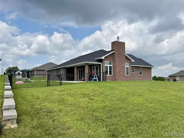 Hannibal, MO 63401,607 Jonathan RD