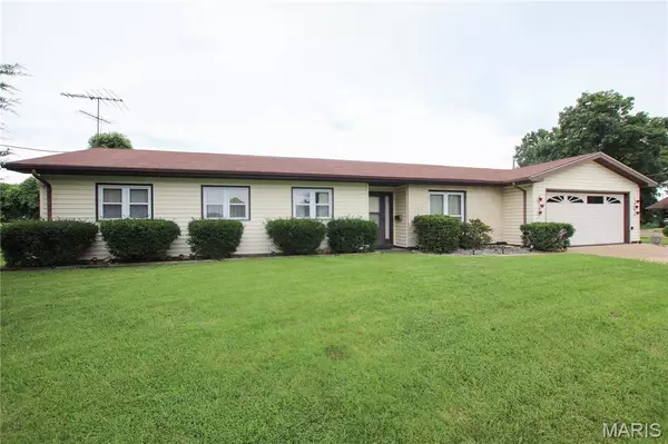 430 Scottsdale DR, Sullivan, MO 63080