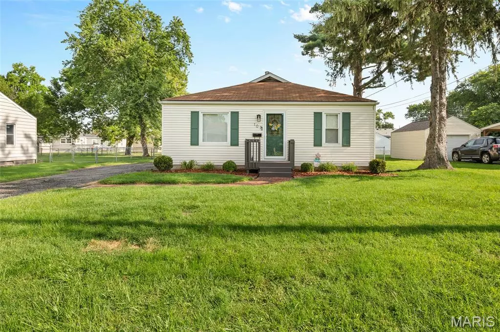 Collinsville, IL 62234,107 March DR