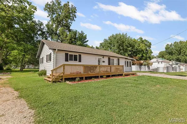 Sparta, IL 62286,307 W Church ST