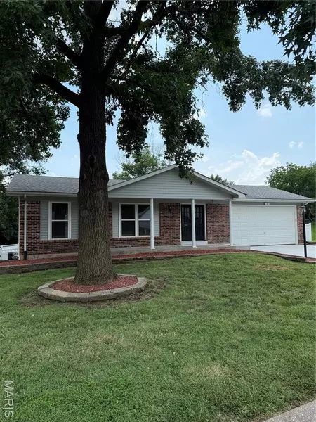 36 Snow Hill DR, St Peters, MO 63376