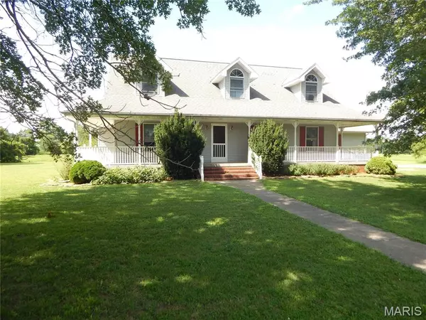 Lamar, MO 64759,736 NW 30th LN