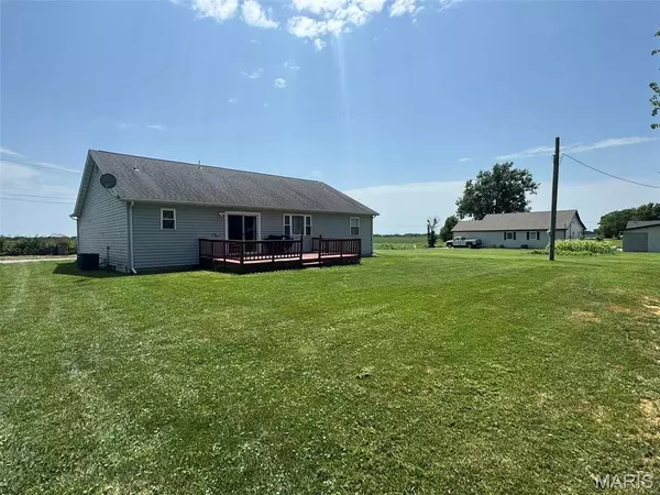 Monroe City, MO 63456,512 S Border ST
