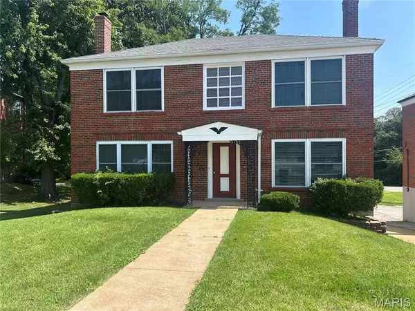 7207 Pasadena BLVD, Pasadena Hills, MO 63121