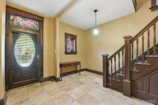 St Louis, MO 63118,3001 Victor ST