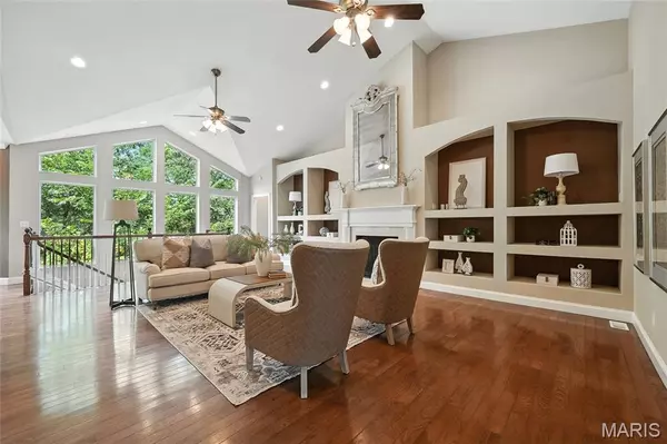 Pacific, MO 63069,2584 Glen View DR