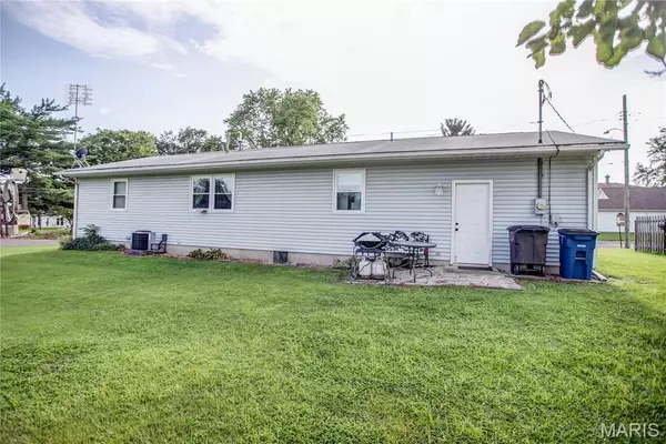 Greenville, IL 62246,222 S Prairie ST