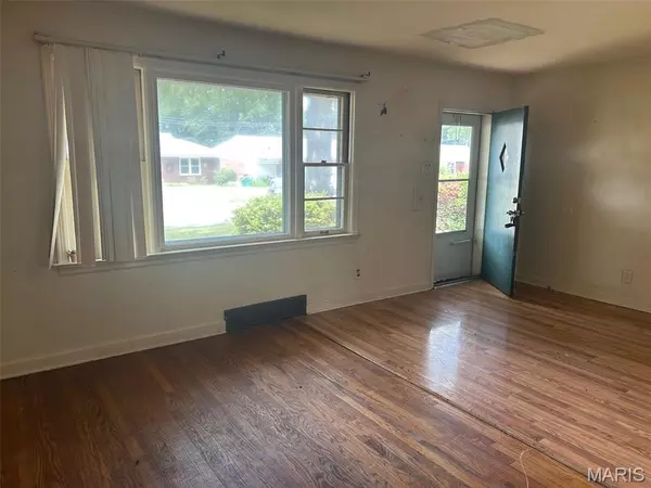 Bellefontaine Nghbrs, MO 63137,1254 Waldorf DR