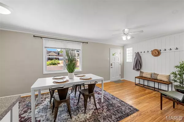 Affton, MO 63123,9301 Leona CT