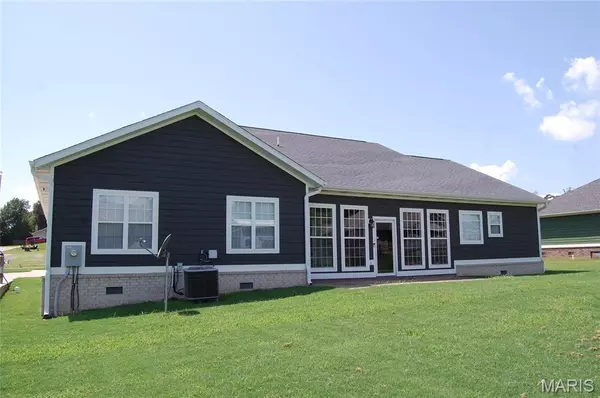 Poplar Bluff, MO 63901,117 Estate Drive