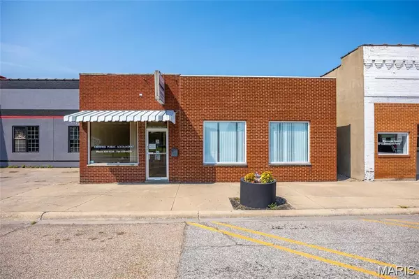 314 S Macoupin ST, Gillespie, IL 62033