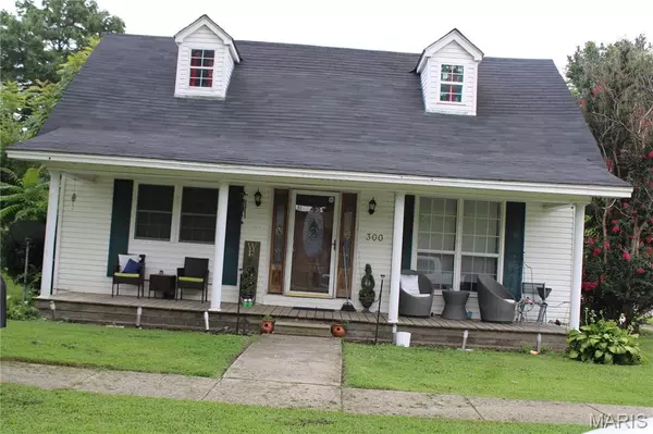 300 E 5th ST, Caruthersville, MO 63830